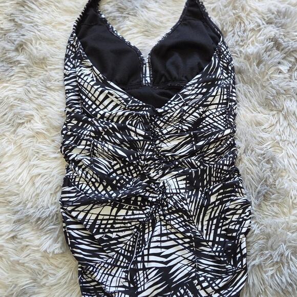 Jordan Taylor ONE-PIECE BATHING SUIT, black and white size 8 - Picture 4 of 8